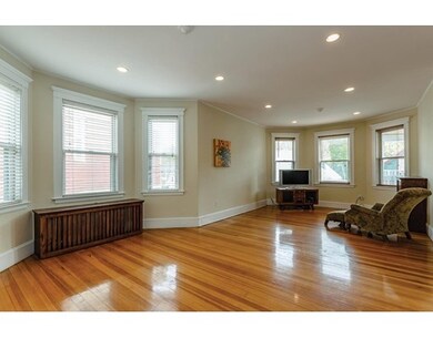 7 Franklin St unit 3, Brookline, MA 02445 - photo 5
