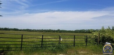 0 SW Urish Rd unit 211103, Topeka, KS 66610 - photo 2