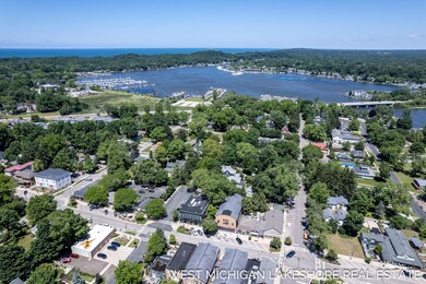 6-web-or-mls-36-center-st-6