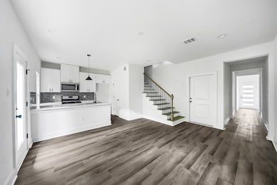 7807 Lawn St, Houston, TX 77088 - photo 4