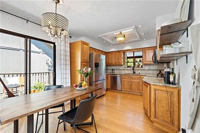 12104 W 67th St, Shawnee, KS 66216 - photo 6