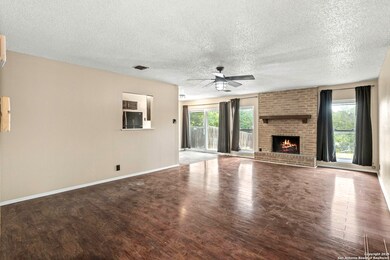 4214 Briarcrest St, San Antonio, TX 78247 - photo 6