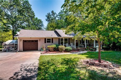 2013 Sunny Ln, Asheboro, NC 27205 - photo 2