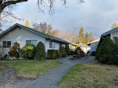 714 SW I St, Grants Pass, OR 97526 - photo 5