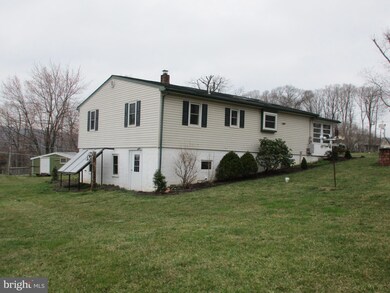 1088 Pieffer Hill Rd, Stevens, PA 17578 - photo 2