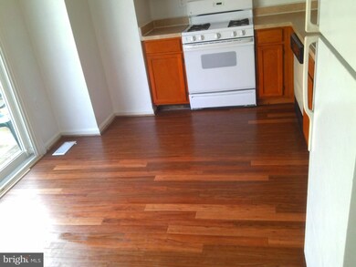 7377 Saint Thomas Loop, Manassas, VA 20109 - photo 3