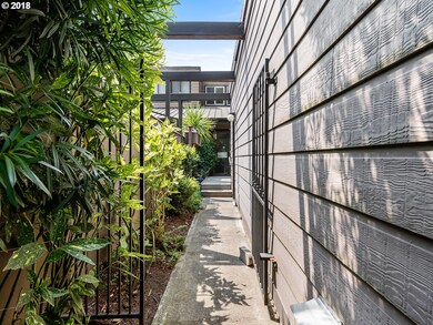 1200 NE Territorial Rd unit 23, Canby, OR 97013 - photo 4