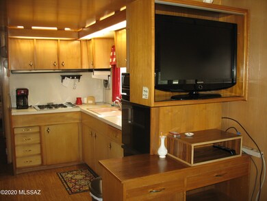 5457 Lazy Heart Kitchen