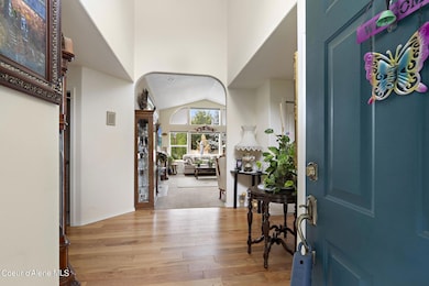 6-web-or-mls-8527-cloverleaf-dr