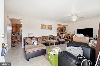 8203 Oglethorpe St, New Carrollton, MD 20784 - photo 2