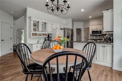 19713 W 97th St, Lenexa, KS 66220 - photo 6