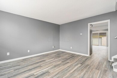 3042 Wallingford Ave, Columbus, OH 43231 - photo 6