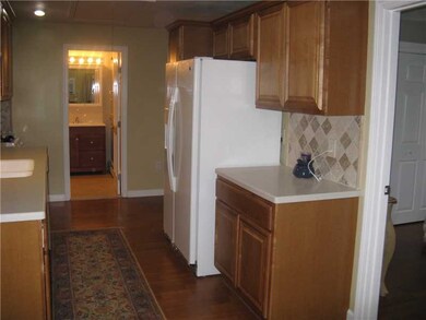 5 Columban Dr, Bristol, RI 02809 - photo 4