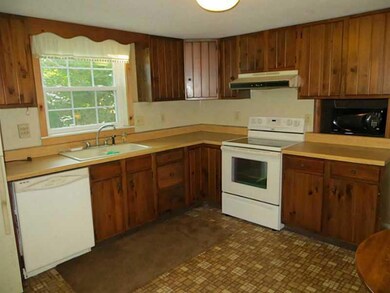 41 Beacon St, Bath, ME 04530 - photo 3