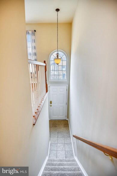 3240 Thames Ln, Laurel, MD 20724 - photo 2