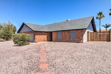 6348 E Fairfield St-4