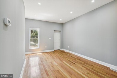 934 W Franklin St, Baltimore, MD 21223 - photo 5