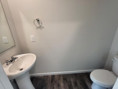 987 N South St, Wilmington, OH 45177 - photo 3