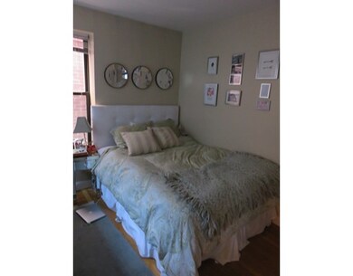 7 Henchman St unit 603, Boston, MA 02113 - photo 3