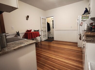 836 Fellsway unit 836, Medford, MA 02155 - photo 2