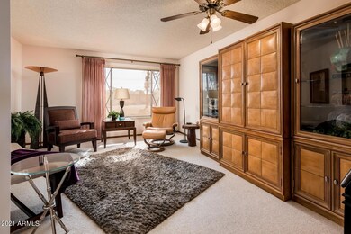 14014 N Palm Ridge Dr W, Sun City, AZ 85351 - photo 7