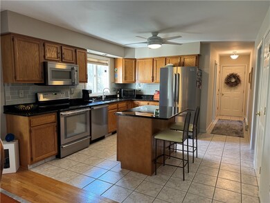 19 Village Way, North Smithfield, RI 02896 - photo 3