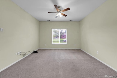 14265 Shadywood Dr, Sterling Heights, MI 48312 - photo 7