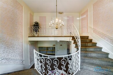 5679 Monroe Bldg 2 St, Sylvania, OH 43560 - photo 2