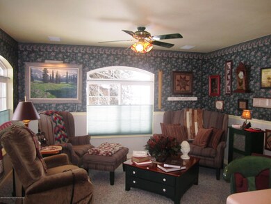 Living room 2