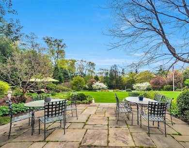 73 Fairview Rd, Weston, MA 02493 - photo 2