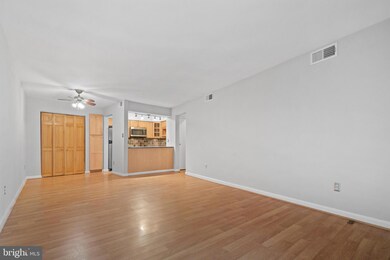 5778 Rexford Ct unit 5778J, Springfield, VA 22152 - photo 6