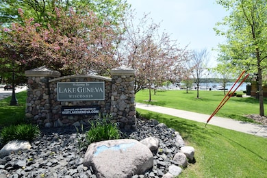 255 Elmwood Ave unit 205, Lake Geneva, WI 53147 - photo 3