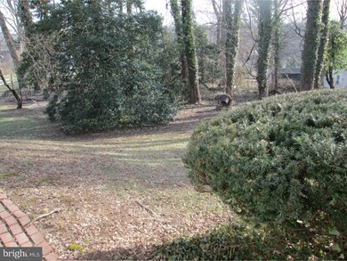 509 S Schuylkill Ave, Norristown, PA 19403 - photo 3