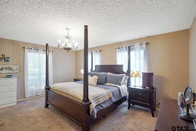 1407 1407 Jeb Stuart, Tyler, TX 75703 - photo 5