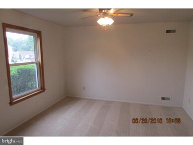 123 Peachwood Dr, Swedesboro, NJ 08085 - photo 7