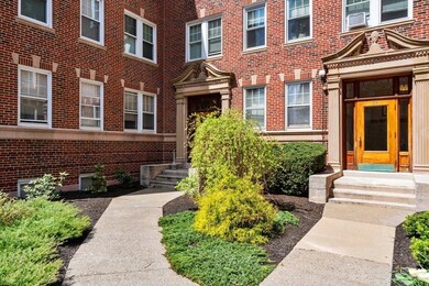 20 Concord Ave unit B, Cambridge, MA 02138 - photo 2