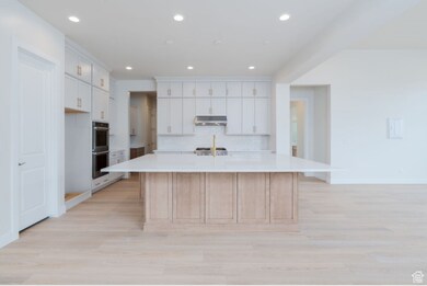 12194 Sue Peaks Cove unit 509, Herriman, UT 84096 - photo 6