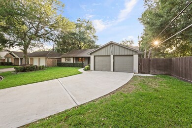 4419 Lavell Dr, Houston, TX 77018 - photo 2