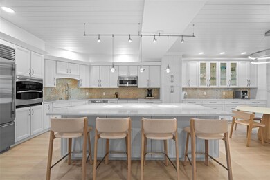 Dolphin Bay Club unit 301, Sarasota, FL 34242 - photo 7