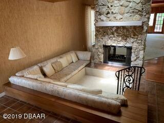 sunken seating look 2