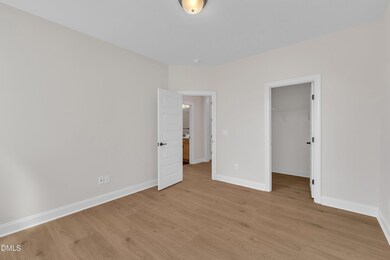 09-38 N Blue Sly Trail-7