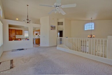 Living/Dining 2