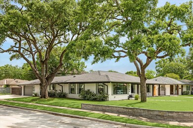 Gorgeous curb appeal showing the exquisitely maint
