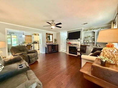 2 Living room
