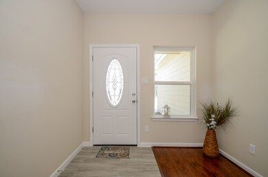 1610 6th St, Rosenberg, TX 77471 - photo 4