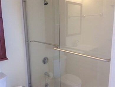 76 N Margin St unit 8, Boston, MA 02113 - photo 6