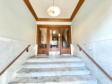 1628 W Rascher Ave unit 1, Chicago, IL 60640 - photo 2