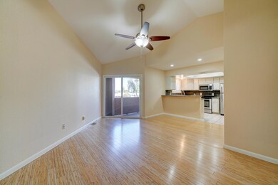 1402 S Jentilly-9
