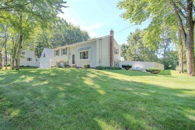 10 Cherryfield Ave, Saco, ME 04072 - photo 4