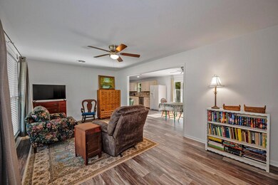 1100 S Maurice Ave, Denison, TX 75020 - photo 3